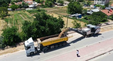 Karatay'da yol ve asfalt seferberliği sürüyor