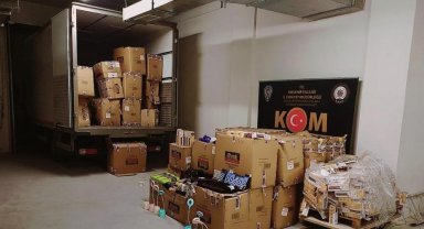 Kırşehir'de kaçakçılık operasyonu: 7 bin 433 ürün ele geçirildi
