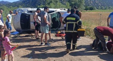 Konya'da mıcıra kapılan otomobil devrildi: 1 ölü, 2 yaralı