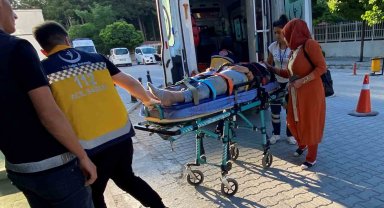 Otomobille elektrikli bisiklet çarpıştı: 1 yaralı