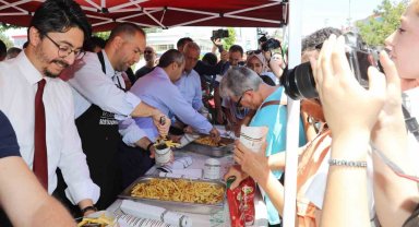 Patatesin başkenti Niğde'de 'Dünya Patates Kızartma Günü'' etkinliği