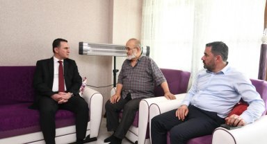 Pursaklar Belediye Başkanı Çetin, 15 Temmuz gazilerini ve şehit ailelerini ziyaret etti