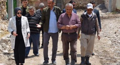 Seyitgazi Kaymakamı Yeşim Altın sel afeti yaşanan bölgede