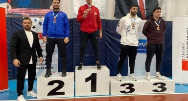 Sporcular, Anadolu Üniversitesini bu yıl da başarıyla temsil etti
