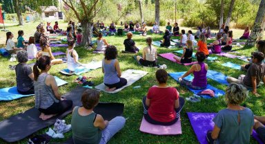 Tabiat içinde yoga ve sağlıklı beslenme kampı