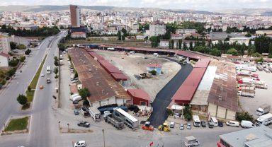 Toptancılar Sebze Hali'nin asfaltı yenilendi