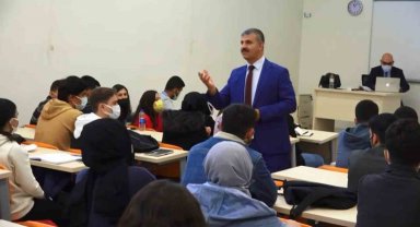 Üniversitede doğru tercihin püf noktaları: Uzmanından önemli tavsiyeler