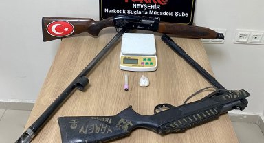 Uyuşturucu taciri 2 kişi tutuklandı