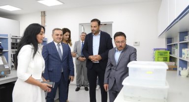 Vali Çiçek ve Rektör Altun, ERFARMA'yı Ziyaret Etti