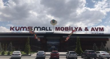 200'ü aşkın mobilya mağazası ve modanın ünlü markaları bir arada