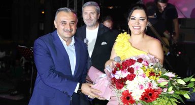 39. Aşık Seyrani Kültür ve Sanat Festivali'nde Zara rüzgarı