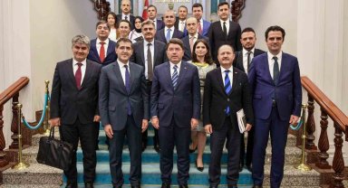 Bakan Tunç, Cumhurbaşkanlığı Strateji ve Bütçe Başkanı Şenel ile bir görüştü
