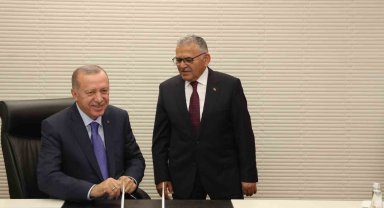 Başkan Büyükkılıç: "AK Parti Türkiye'de devlet-millet kenetlenmesinin sembolü olmuştur"