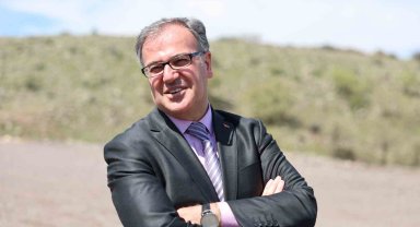 Başkan Özdoğan: "Sanayicimize destek oluyor, yeni alanlar açıyoruz"