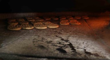 Başkent'in coğrafi işaretli yokluk ekmeği: "Tahinli pide"