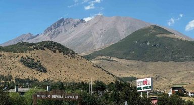 Borçluları üzen haber: Erciyes'in karı eridi