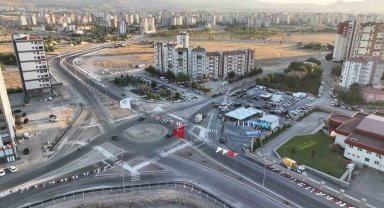 Büyükşehir'in 92 milyon TL'lik yoluna muhteşem açılış