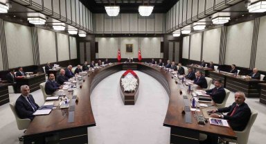 Cumhurbaşkanlığı Kabinesi, Cumhurbaşkanı Recep Tayyip Erdoğan başkanlığında toplandı.
