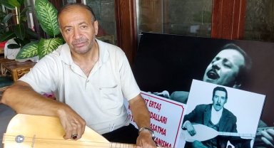 Dernekteki Neşet Ertaş'ın posteri indirildi