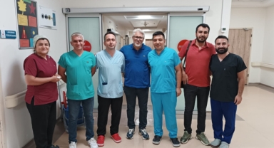 AYNI GÜNDE ALTI HASTAYA  KORONER  İŞLEMİ YAPILDI
