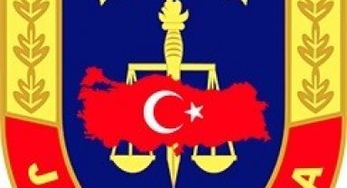 Jandarma çeşitli suçlardan aranan 432 şahsı yakaladı