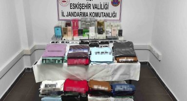 Jandarma ekipleri 451 bin TL değerinde gümrük kaçağı ürünü ele geçirdi