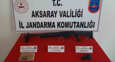 Jandarmadan kaçak silah operasyonu: 2 gözaltı
