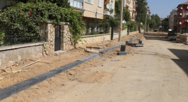 KALDIRIM ÇALIŞMALARI VALİDE SULTAN MAHALLESİ’NDE