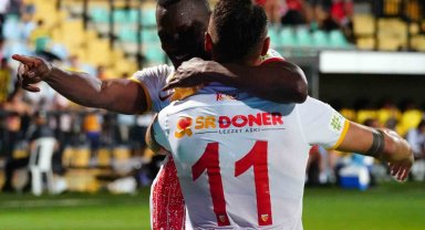 Kayserispor'un ilk golünü Mame Thiam attı