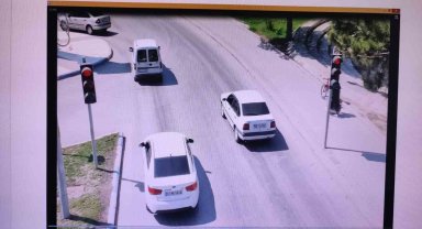 Konya'da sürücülere havadan ceza yağdı