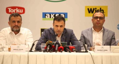 Konyaspor Başkanı Özgökçen: "Morutan ile ilgilenmiyoruz"
