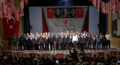 MHP Lideri Bahçeli'nin mesajı ayakta alkışlandı