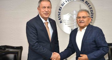 Milli Savunma Komisyonu Başkanı Akar: "Başlayan projelerimiz var. Yakından takip ediyoruz"