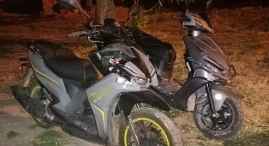 Motosiklet hırsızı yakayı ele verdi