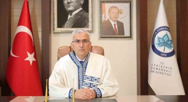 Rektör Çolak'tan Zafer Bayramı mesajı