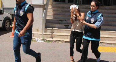 Sahte altın satarak sarrafları dolandıran kadın yakalandı