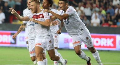 Samu Saiz, Sivasspor'da siftah yaptı