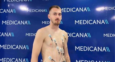 Sivasspor'un yeni transferi Roman Kvet sağlık kontrolünden geçti