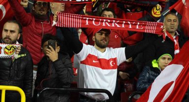 Türkiye - Ermenistan maçının biletleri tükendi