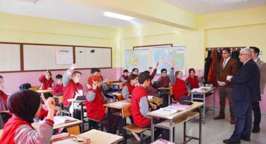 7 bin 242 öğrenci bursluluk sınavında ter dökecek