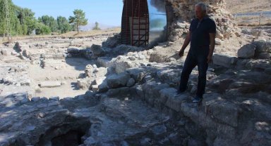 8 asırlık Keykubadiye Sarayı'ndaki hamam gün yüzüne çıktı