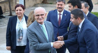 AK Parti Genel Başkan Yardımcısı Yılmaz: "Bin 392 belediyenin 810 tanesini AK Parti yönetiyor"