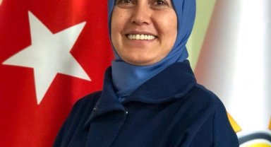 AK Parti Niğde Kadın Kolları Başkanı Temur İstifa Etti
