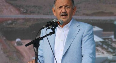 Bakan Özhaseki: "Konutlar bitmek üzere, önümüzdeki aydan itibaren depremzede vatandaşlarımıza vereceğiz"