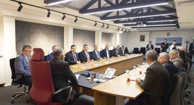 Başkan Büyükkılıç, OSBÜK Başkanı Kütükcü ve sanayicileri ağırladı