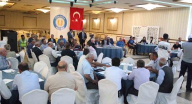 Başkan Büyükkılıç, Tomarza'da muhtarlarla buluştu