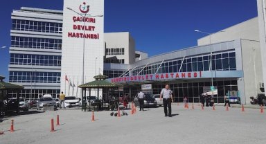 Çankırı'da iki otomobil çarpıştı: 1 ölü, 7 yaralı