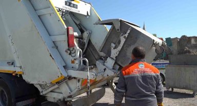 Çevre Dostu Melikgazi Belediyesi mahalleleri baştan sona temizliyor