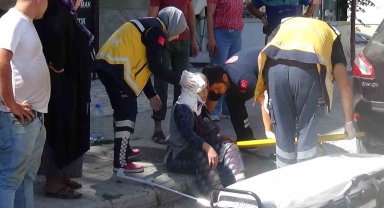 Cipin geri manevra yaparken çarptığı yaşlı kadın yaralandı