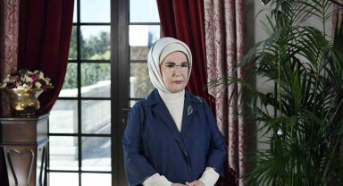 Emine Erdoğan, Kiev'deki 3. Lider Eşleri Zirvesi'ne video mesaj gönderdi: